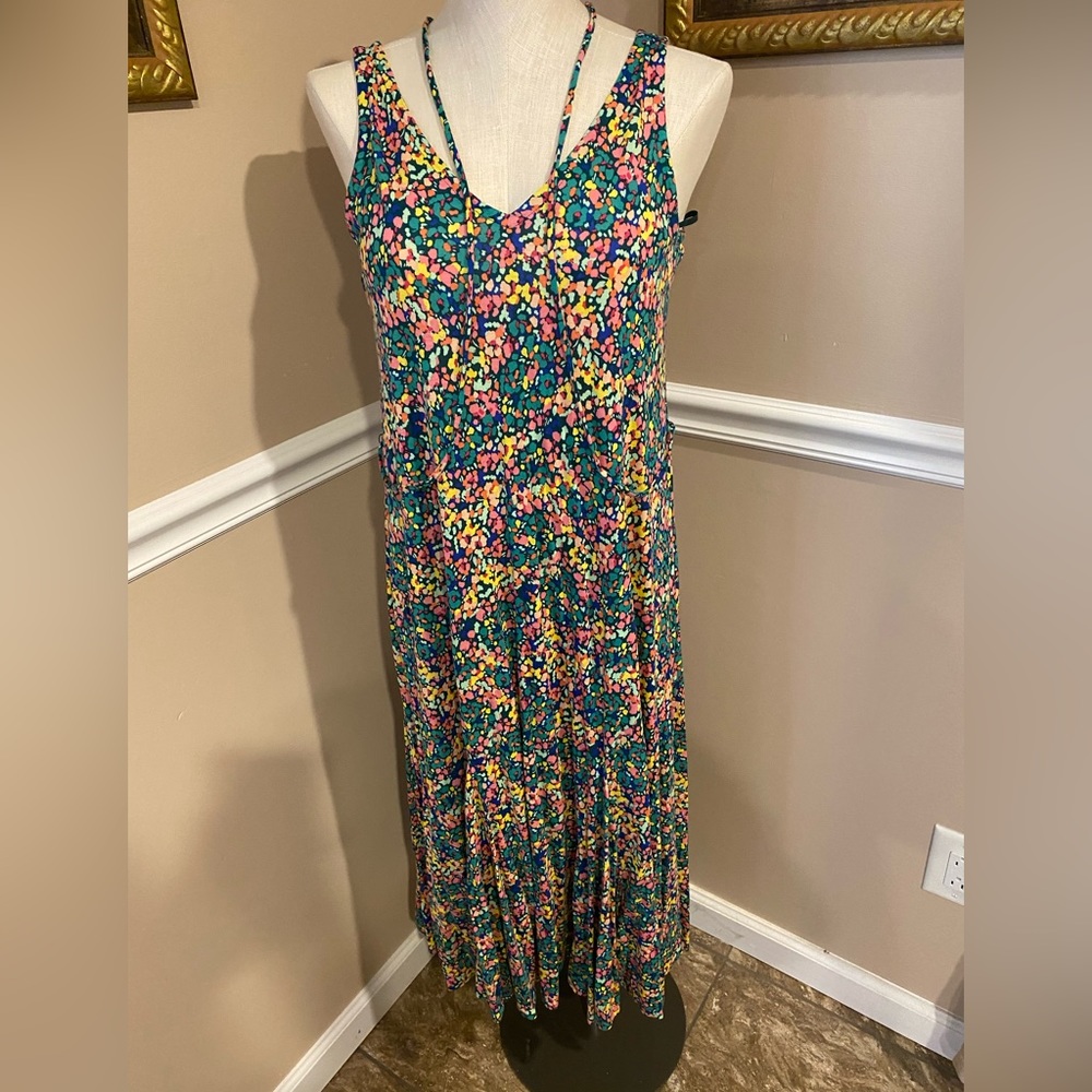 Loft Sleeveless DressV neck multi color MP